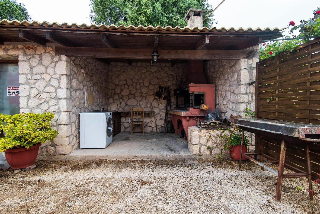 Bozikis Studios Paleokastritsa Luaran gambar